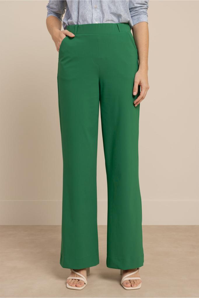 Studio_Anneloes_Marilon_trousers_grass_green_Hilnetta_s