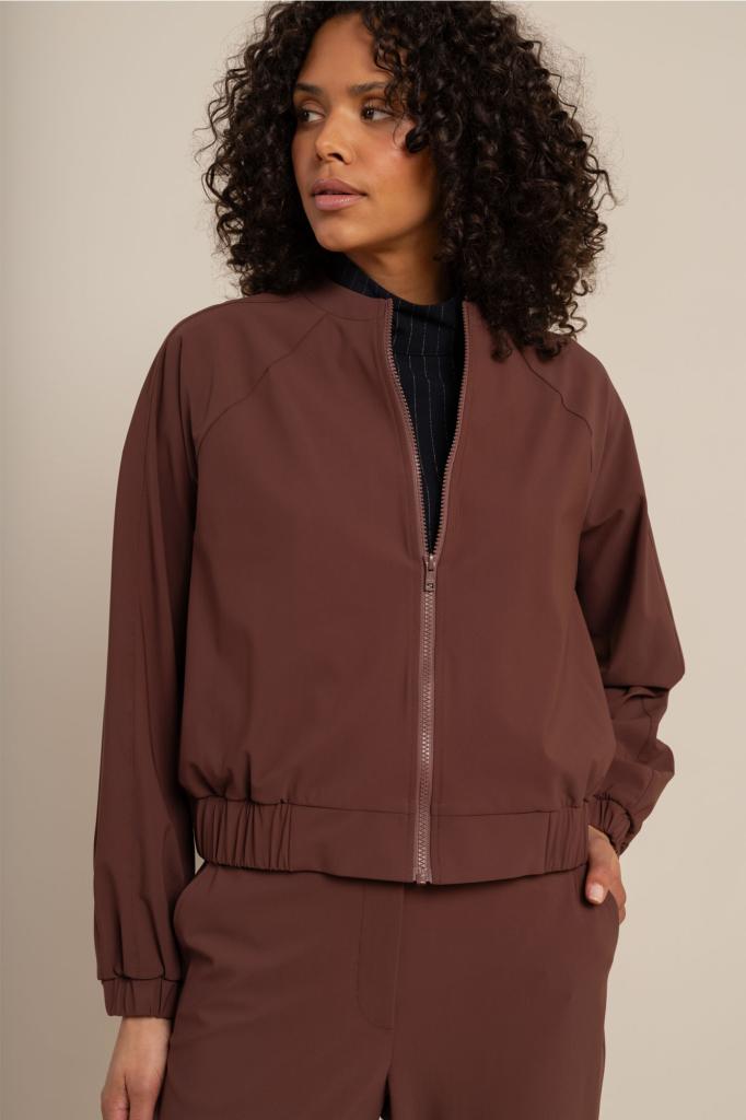 Studio_Anneloes_Mayfe_bomber_jacket_chestnut_Hilnetta_s
