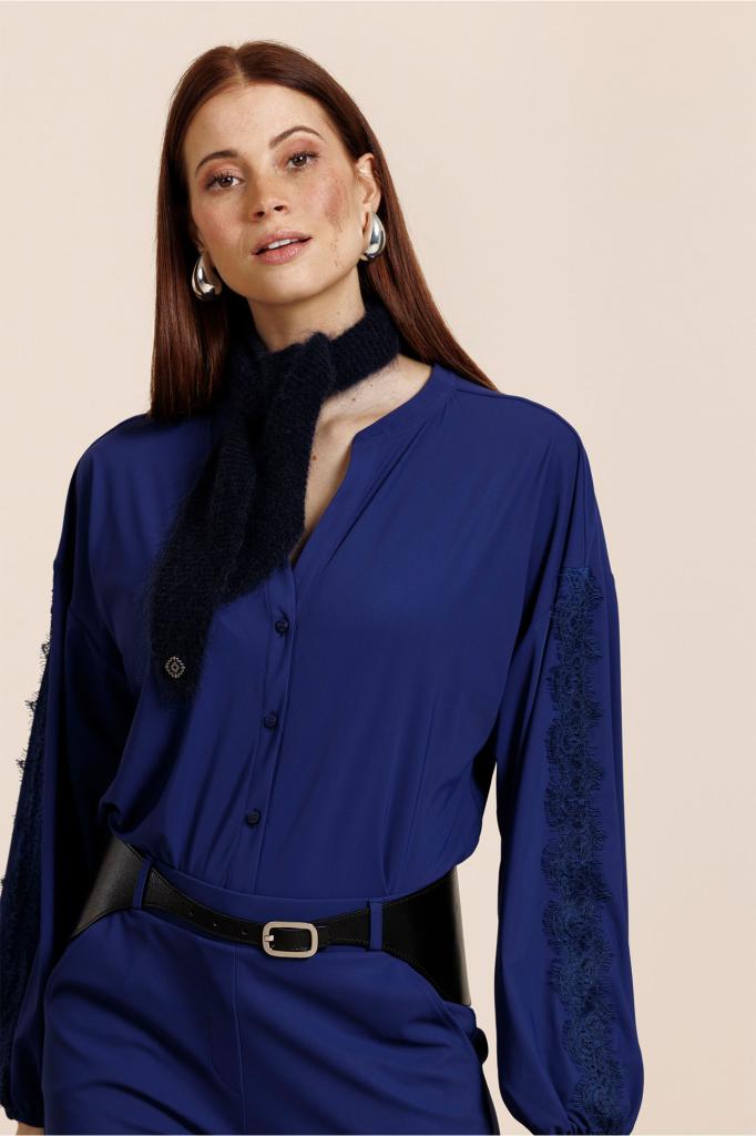 Studio_Anneloes_Merle_lace_blouse_ink_blue_Hilnetta_s