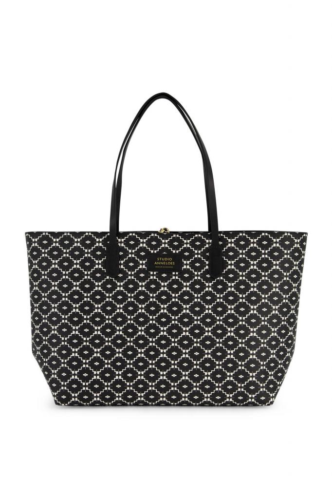 Studio_Anneloes_Shopper_SA_print_black_off_white_More_of_Me_2
