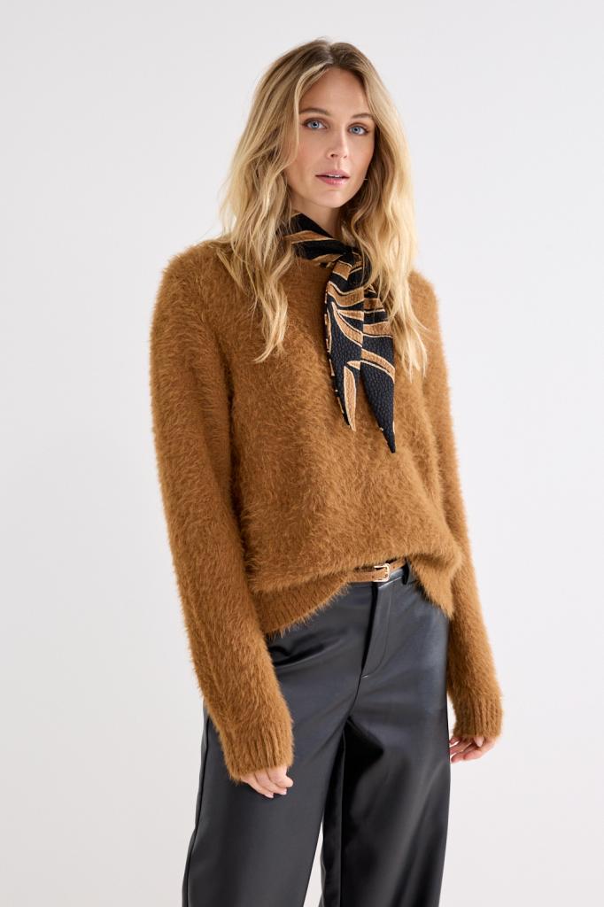 Tramontana_Feather_Yarn_Jumper_Cinnamon_Melange_Hilnetta_s