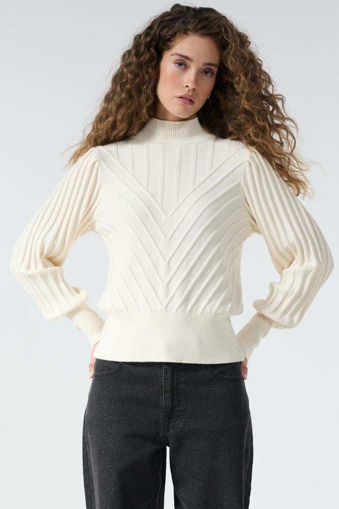 Tramontana_Puff_Sleeve_Jumper_Snow_Hilnetta_s