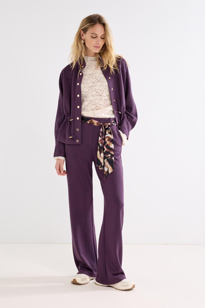 Tramontana_Wide_Leg_Trousers_Scarf_Aubergine_Noir_Hilnetta_s