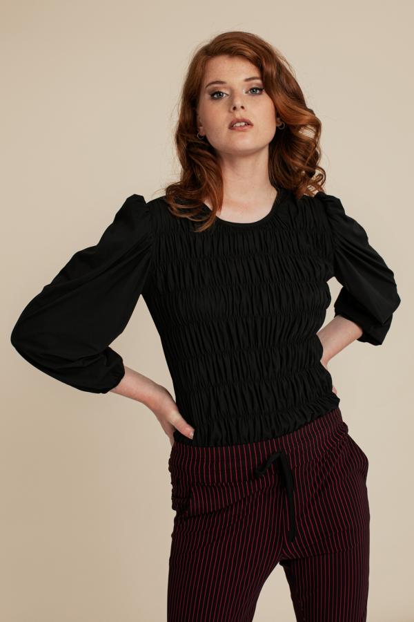 _Studio_Anneloes_Mimi_smoq_shirt_black