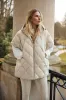 Deblon_Carice_Cape_Pearl_Hilnetta_s