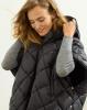 Deblon_Carice_cape_black_Hilnetta_s_3