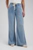 Florez_Sarah_Jeans_Mid_Blue_Hilnetta_s_2