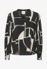My_Essential_Wardrobe_Kelly_blouse_More_of_Me_3