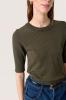 Soaked_in_luxury_Spina_tee_grape_leaf_Hilnetta_s_5