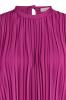 Studio_Anneloes_Alma_plisse_top_raspberry_More_of_Me_5