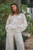 Studio_Anneloes_Amarey_flower_pullover_off_white_Hilnetta_s_5