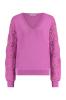 Studio_Anneloes_Dinah_crochet_pullover_dark_pink_More_of_Me