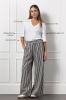 Studio_Anneloes_Fiore_vneck_t_shirt_white_Hilnetta_s_1