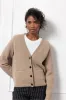 Studio_Anneloes_Haya_mink_cardigan_latte_Hilnetta_s_3