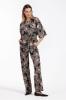 Studio_Anneloes_Iren_flower_top_black_latte_Hilnetta_s_5