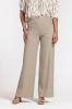 Studio_Anneloes_Luz_rib_trousers_clay_More_of_Me_2