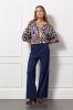 Studio_Anneloes_Madison_vneck_top_Hilnetta_s_4