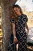 Studio_Anneloes_Renske_batik_top_black_latte_Hilnetta_s_1