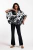 Studio_Anneloes_Veronica_flower_crepe_blouse_white_black_More_of_Me_3