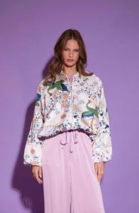 Amaya_Amsterdam_Faith_Bomber_White_Hilnetta_s