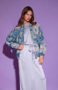 Amaya_Amsterdam_Fanny_Bomber_Blue_Hilnetta_s