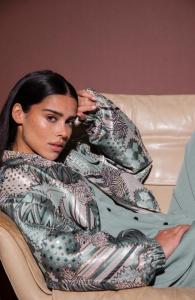 Amaya_Amsterdam_Fanny_Jacket_multi_print_Hilnetta_s