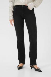 Culture_Annalisa_Ami_Jeans_Hilnetta_s