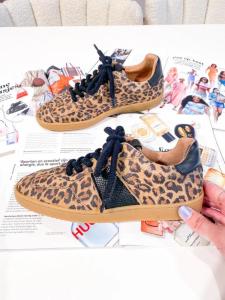 DWRS_Poona_leopard_Black_Cognac_Hilnetta_s