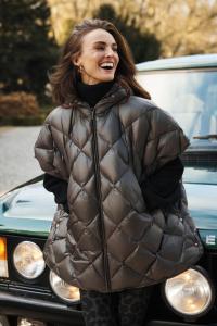 Deblon_Carice_cape_cacao_Hilnetta_s