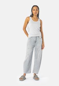 Elias_Rumelis_Yoana_o_shape_denim_Marble_Grey_Hilnetta_s_8