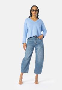 Elias_Rumelis_Yoana_o_shape_denim_Steel_Blue_Hilnetta_s_3