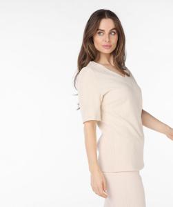 Esqualo_Top_V_neck_fancy_crinkle_light_sand_More_of_Me