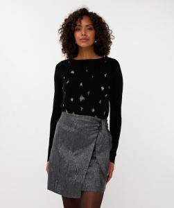 Esqualo_Top_embellishment_Black_Hilnetta_s_1