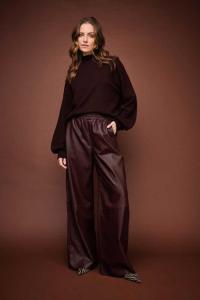Ibana_Payten_Pants_Burgundy_Hilnetta_s