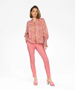 Ibana_Talys_Blouse_blush_blossom_More_of_Me_2