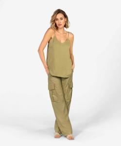 Ibana_Taps_top_Moss_Green_Hilnetta_s