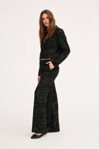 My_Essential_Wardrobe_Freja_pant_black_More_of_Me_4