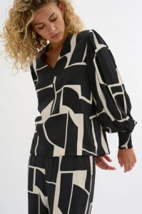 My_Essential_Wardrobe_Kelly_blouse_More_of_Me
