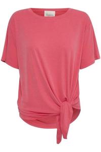 My_Essential_Wardrobe_Saga_boxy_tee_teaberry_striped_More_of_Me