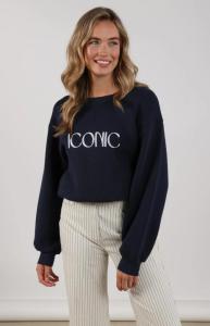 Nukus_Amalia_Pullover_Iconic_navy_Hilnetta_s