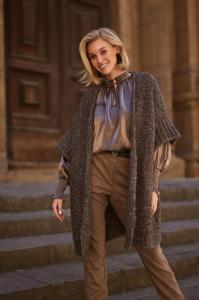 Nukus_Bess_Cardigan_walnut_Hilnetta_s