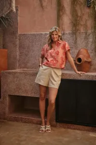 Nukus_Daphne_Shorts_sand_Hilnetta_s