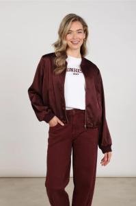 Nukus_Dena_Jacket_Shiny_Hilnetta_s