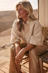 Nukus_Leena_Blouse_Off_White_Gold_Hilnetta_s