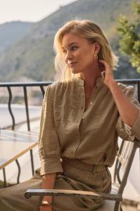 Nukus_Lilly_Blouse_Shiny_army_Hilnetta_s_8