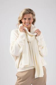 Nukus_Memphis_Scarf_Soft_offwhite_Hilnetta_s