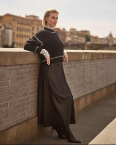 Nukus_Montreal_Skirt_black_Hilnetta_s_6