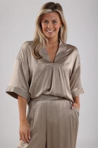 Nukus_Nina_Top_Silky_Hilnetta_s