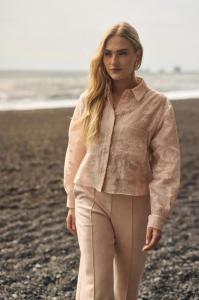 Nukus_Sorrento_Blouse_Flower_Hilnetta_s