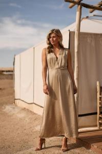 Nukus_Violet_Dress_Silky_Dark_Sand_Hilnetta_s_4